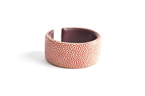Damen Armband 'Gigi' Rochenleder Armreifen rosa lila Arm-Reif Armspange pink Armschmuck für Frauen