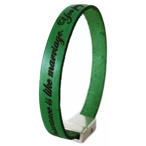 area17 Gravur Lederarmband hell grün mit Magnetverschluss - Wunschtext Gravur inklusive